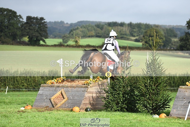 231020-110925-07087 - 034-COOLEY.PARK.MUZE-Gemma.Stevens-XC