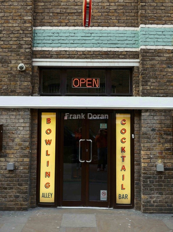 COCKTAIL BAR - Frank Doran