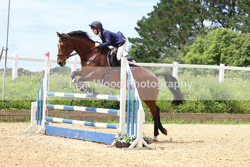 3E7A7251 - Class 7: Senior 1.05m