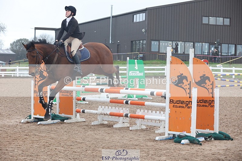 231112A-102106-03311 - Cls 17 Blue Chip Novice Winter Qualifier