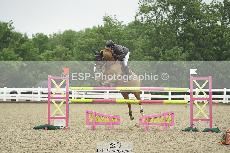 230722A-142310-09649 - Cls 23, 1 Star Gold 1.30m