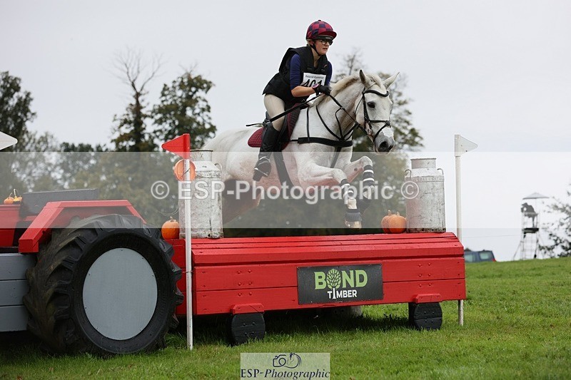 231021-122826-16686 - 401-SASSY.BIRD-Jemima.Haslam-SC+XC