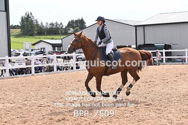 BPP_7509 - CLASS 15 FRI Senior 1.05m Open