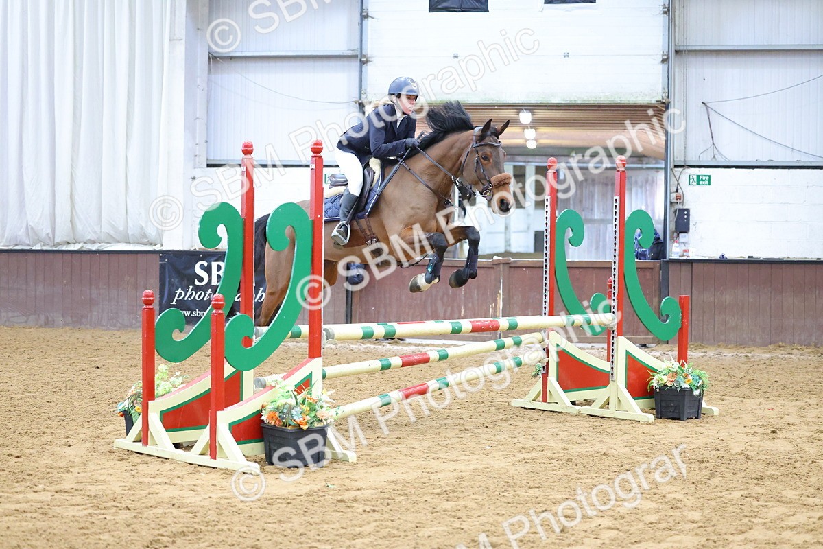 SBM_009775 - Class 20 - Senior British Novice/ 90cm Open - First Round (0.90m)