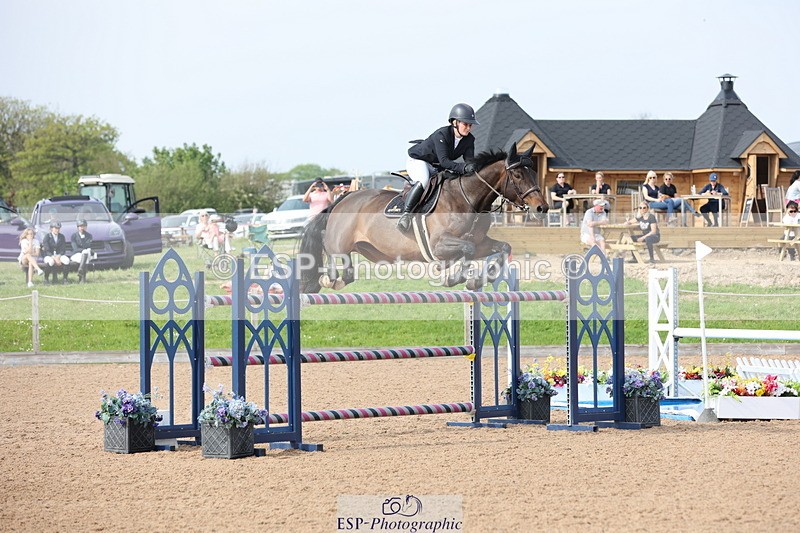 240511A-163816-14950 - Cls 38 National 1.40m Open