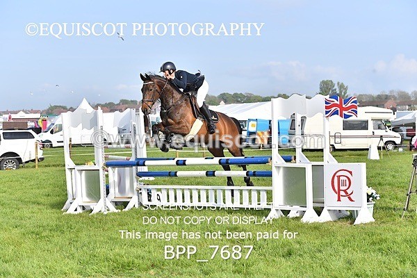BPP_7687 - CLASS 6 Nisbets Fresh From The Farm & The Golf Inn 1.00m Amateur Championship