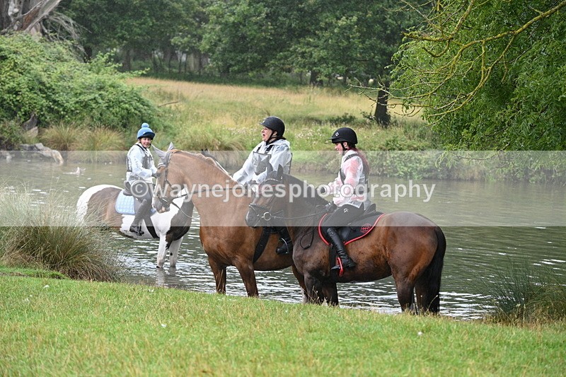 WJ7_8904 - Time at Water 11:53 to 12:23