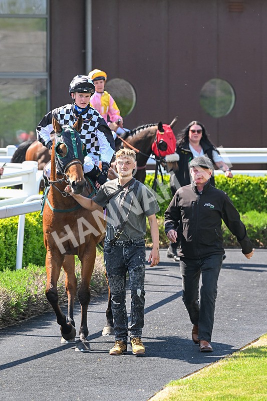 120525-Race 1-Sir Garfield-8147 - Race 1