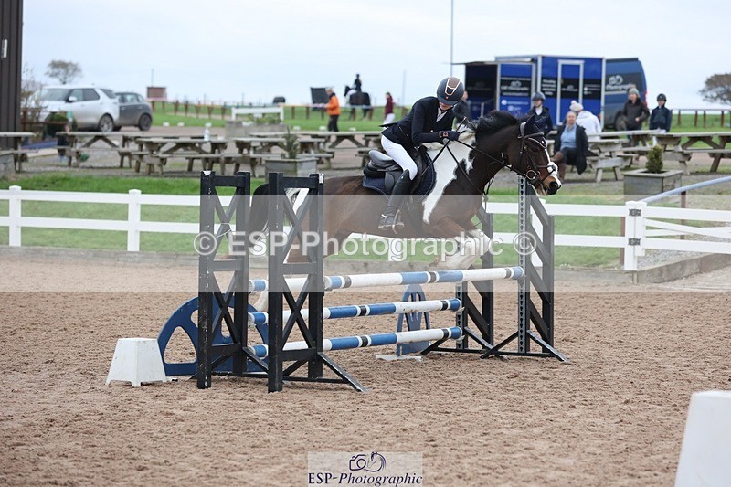 241116X-092119-00253 - Cls 05 Pony Intro 80