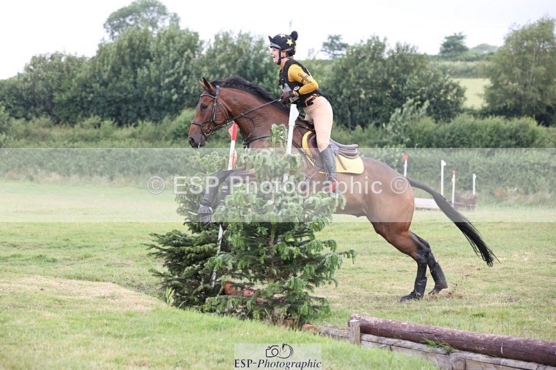 230625-095156-01227 - XC 90cm 9.45 to 11.00