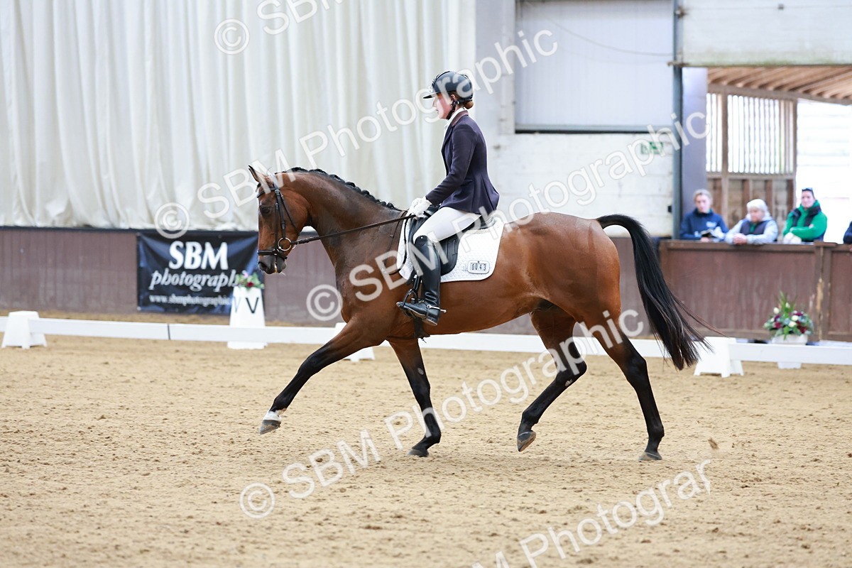 SBM_007194 - Class 6b - Novice 6 - 8.56-9.24