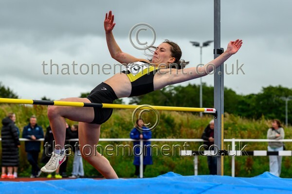 ComMast25-919543 - Field Female Set One