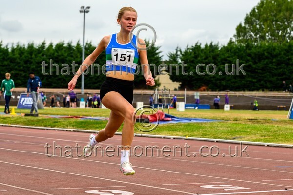 Sen25SAT-911509 - Track Female Set One