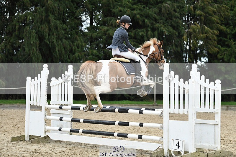 240204-123520-01274 - Cls 3 90cm Start to 12.40 CW