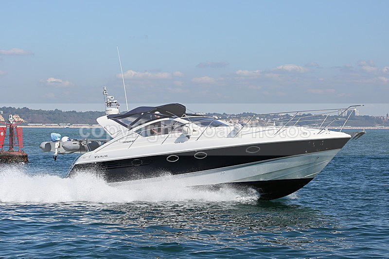 160830 WICKED - FAIRLINE TARGA 27 Y92A8077 - Motorboats - Open