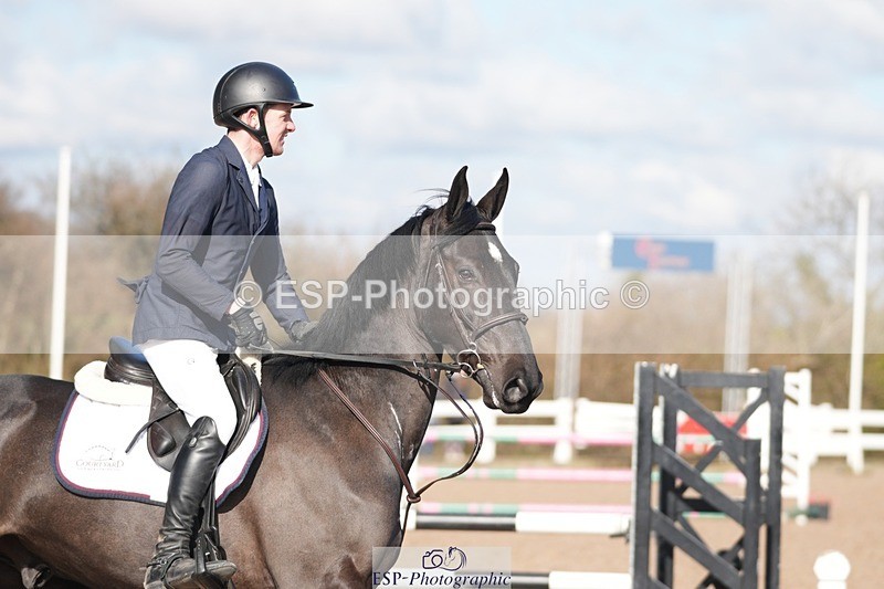 250316-101135-05810 - Cls 21 British Novice and 90cm