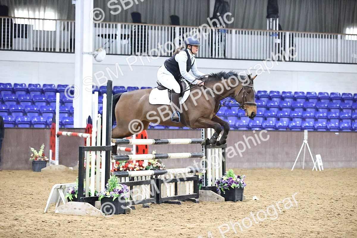 SBM_001987 - Class 10 - Senior Newcomers - 1.10m