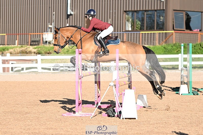 241026A-145545-01424 - SAT Cls 16-18 Children on Horses