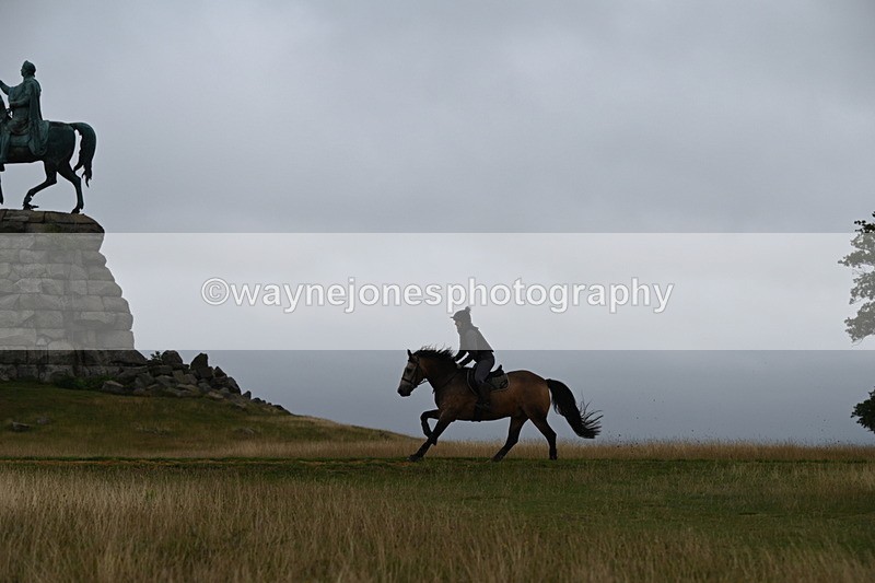 DSC_0335 - Time at Statue 09:51 to 10:54