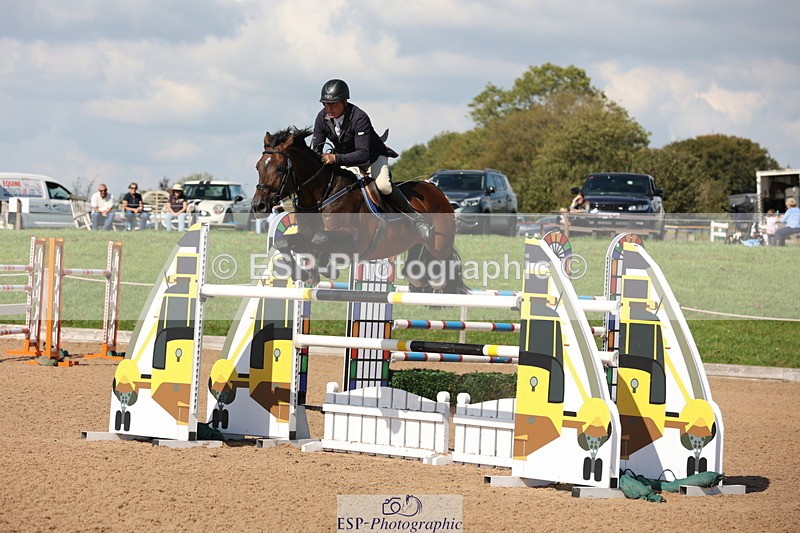 230915A-144053-02696 - Cls 5 National 1.40m