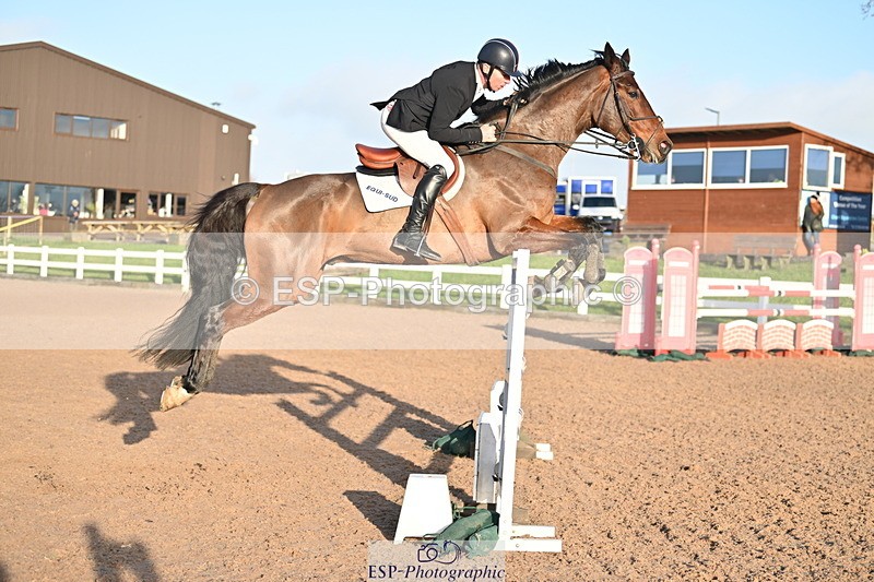 231210A-142257-02738 - Cls 21 Foxhunter & 1.20m Open