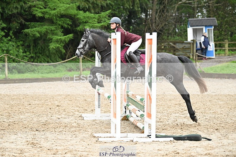 250418A-140729-01052 - UnAff 70cm