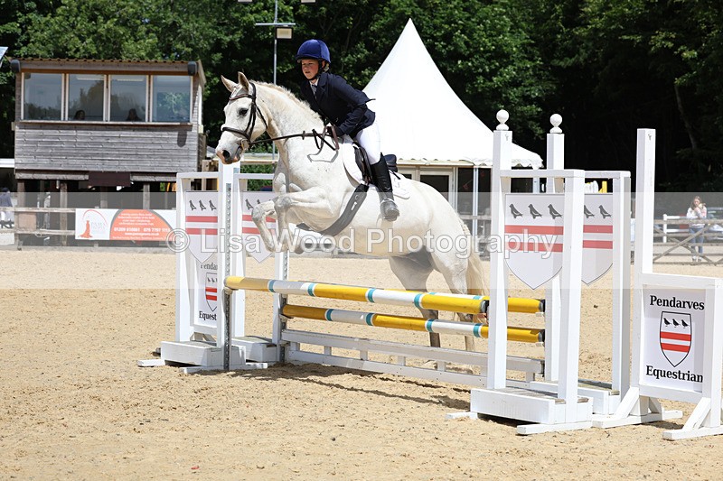 3E7A2372 - Class 4: 70 -75cm Part A