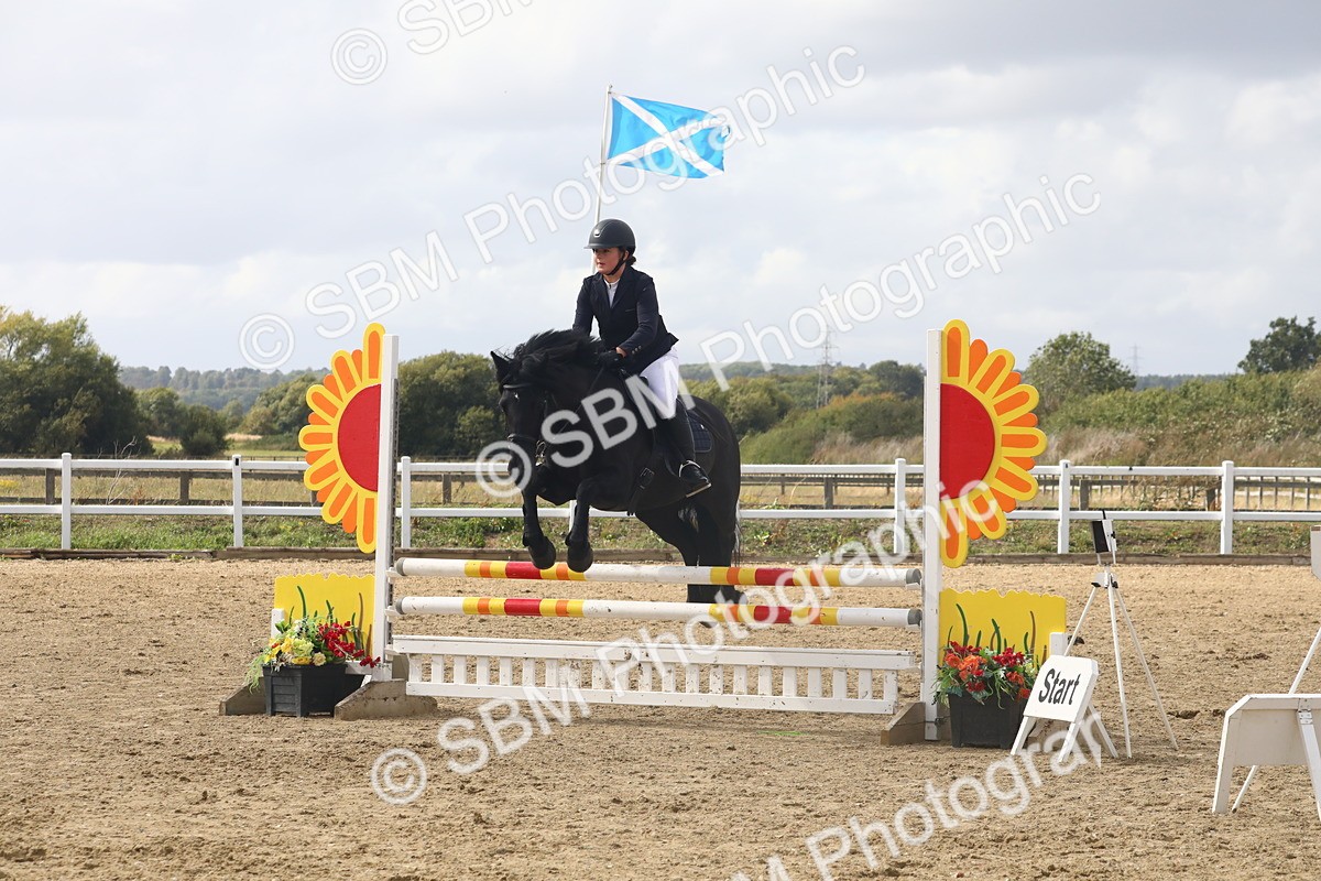 SBM_007941 - Class 10 - 80cm Champs