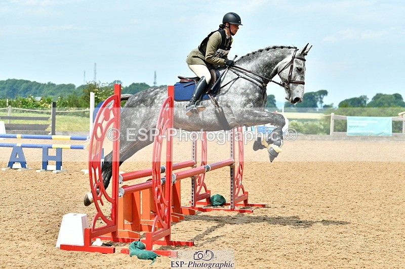 230617B-120352-00256 - SJ 11.30 to 12.30