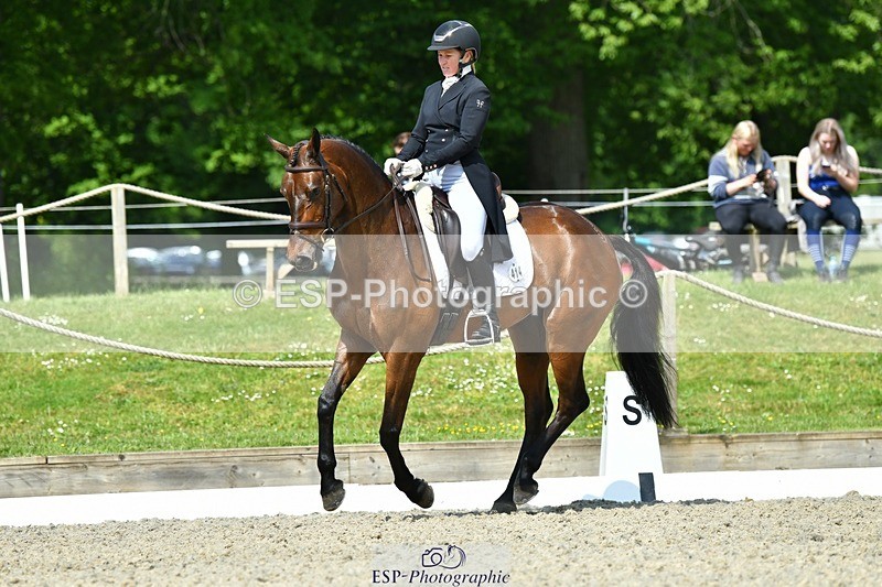 230525-104221-03952 - 414-L_E_B_LIAS_JEWEL-Jonelle_Price-DR