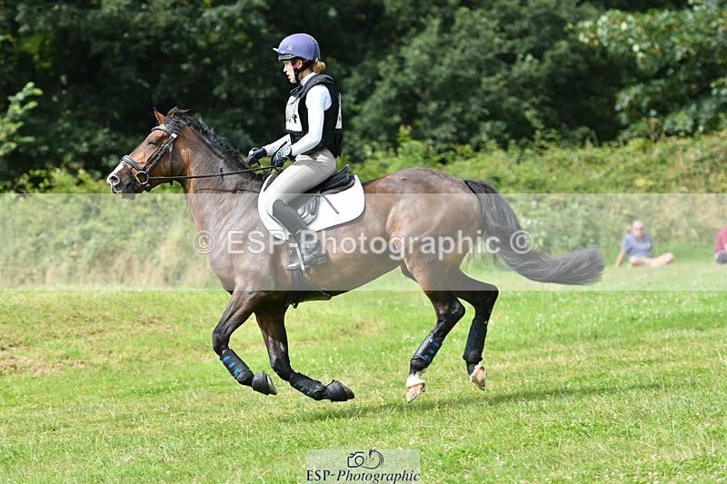 240804-105109-10483 - 304-Octavia_Madden-NENAGH_II