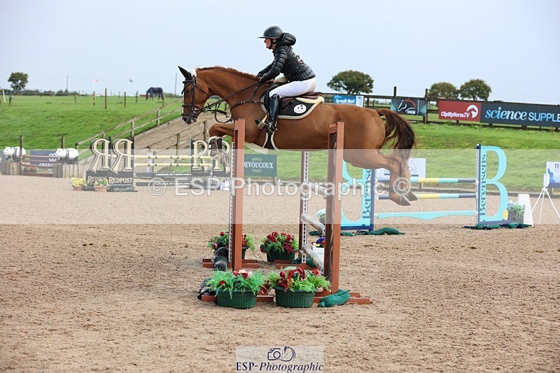 250911-124452-01546 - Cls 3 Snr Foxhunter