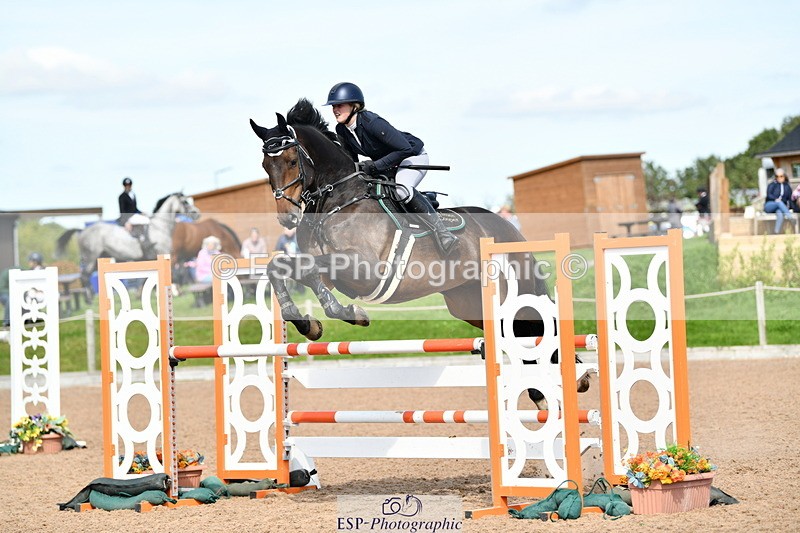 240914A-124241-07069 - Cls 15-S Snr Foxhunter