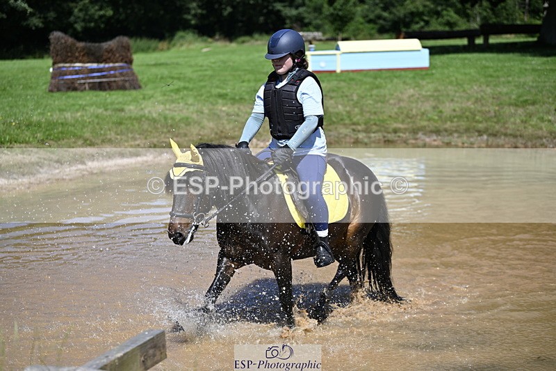 240728B-112153-00977 - Theo's Group XC