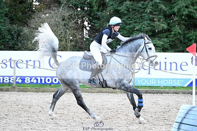 241117-160859-05018 - Cls 4 100-105cm