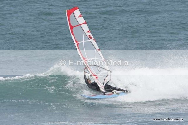 WS 160509  178 - Windsurfing