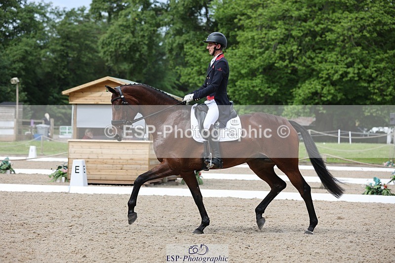 240524-102821-07414 - 262-MY_STAR_TURN-Tom_Jackson