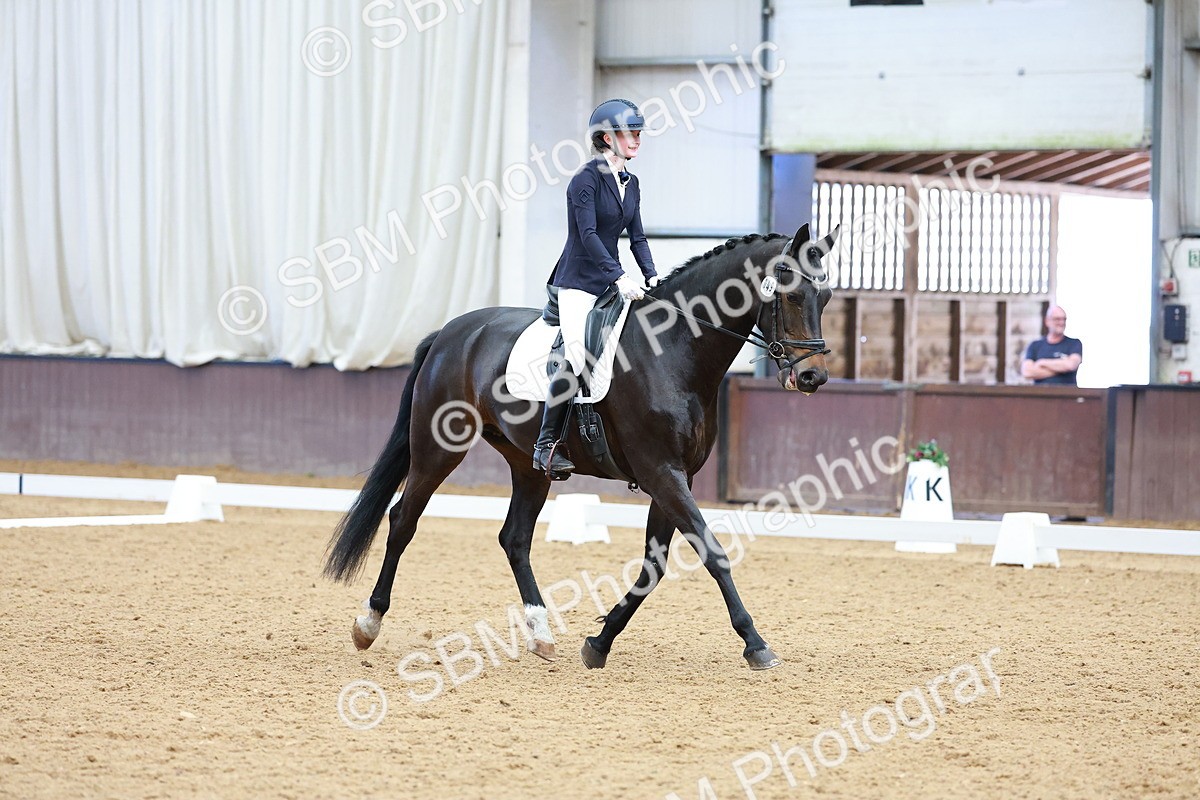 SBM_002927 - Class 14 - Novice 2