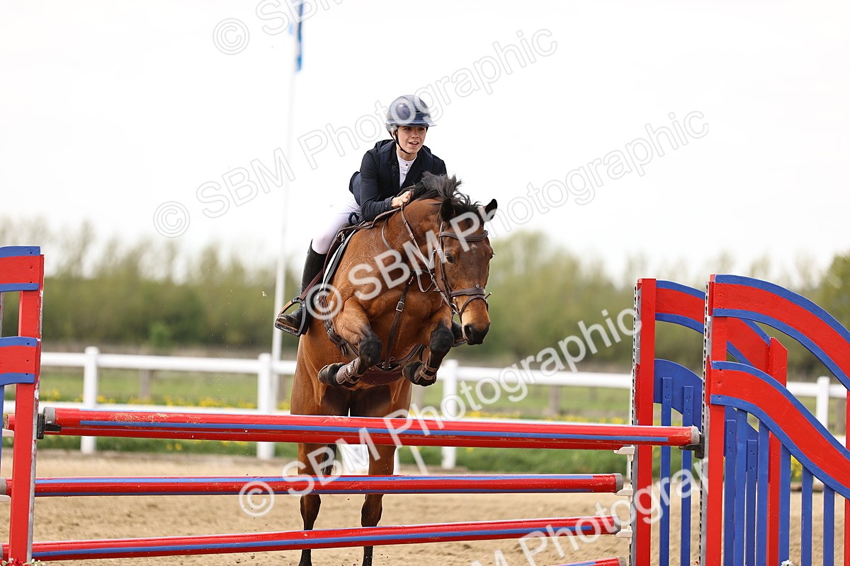 SBM_002459 - Class 11 - Senior newcomers - 1.10m