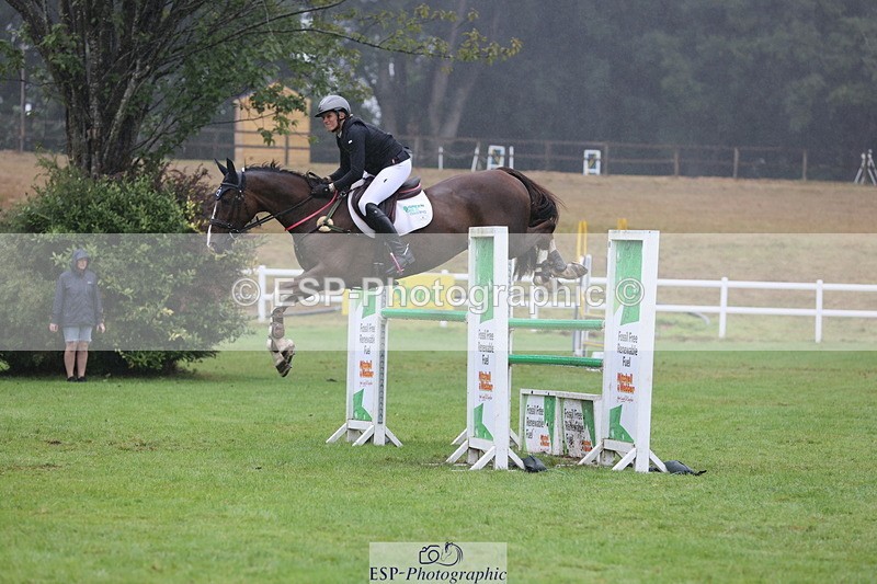 250830A-160056-07372 - Cls 17 Snr Foxhunter