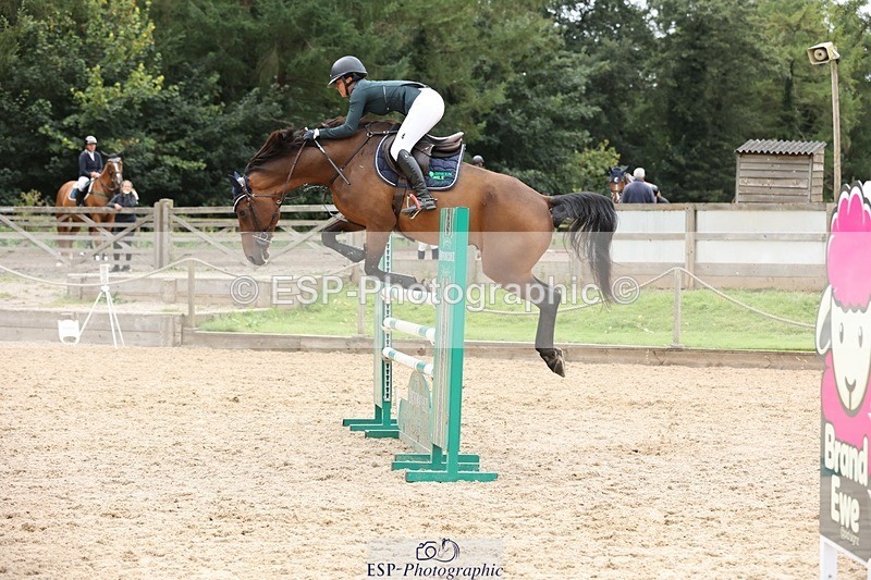 240817-160105-02461 - 06A Snr Fox 1.20m open