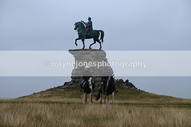 DSC_0677 - Time at Statue 10:58 to 11:53