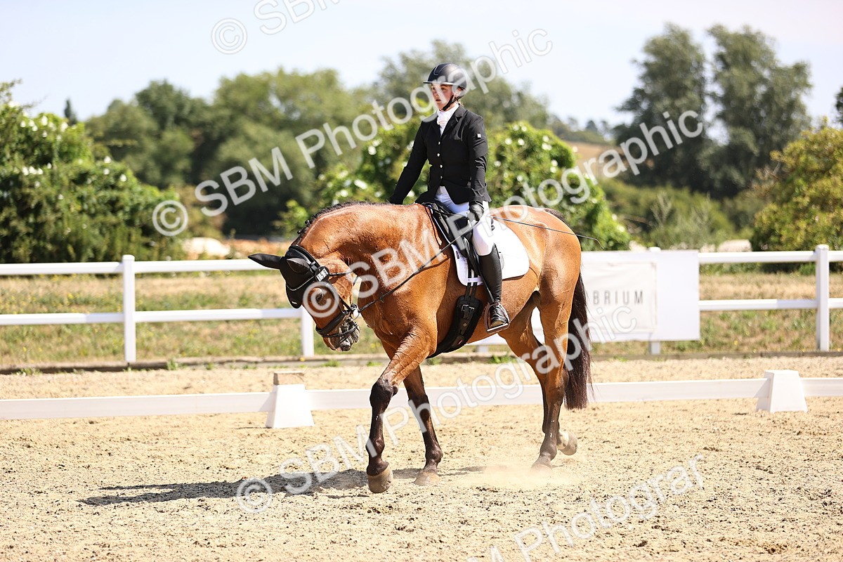 SBM_009459 - Novice 5 - 9.50-10.53