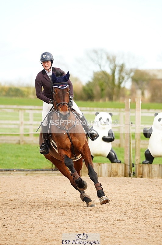 240317A-154842-07826 - Cls 29 Snr Foxhunter