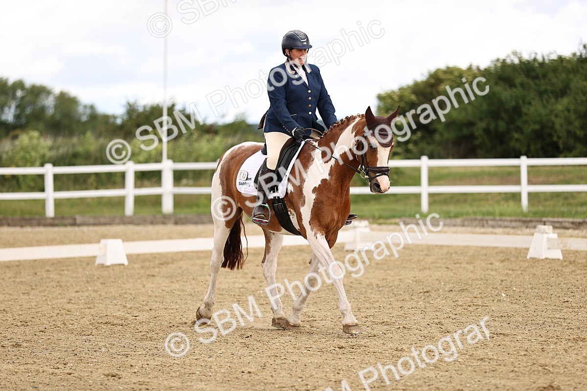 SBM_001939 - Class 2 - Novice 4 - 10.36-11.39