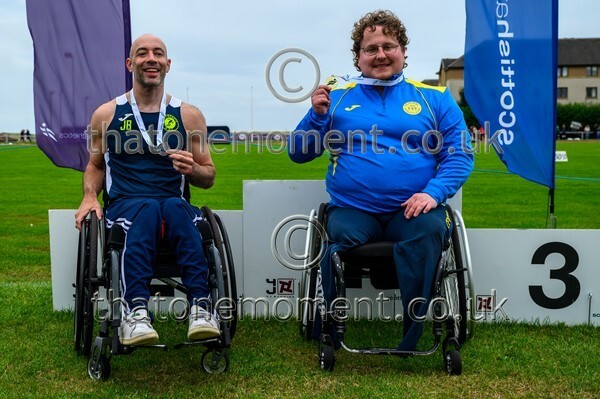 Nat26SUN-818341 - Medals