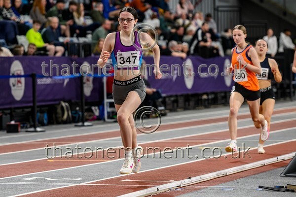 AgeInd25SAT-910057 - Track Female Set Two