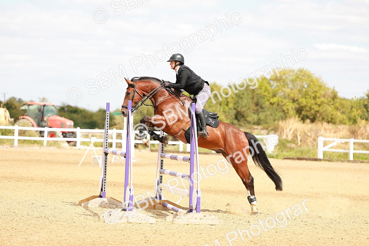 SBM_006702 - Class 4 - Senior British Newcomers - 1.10m