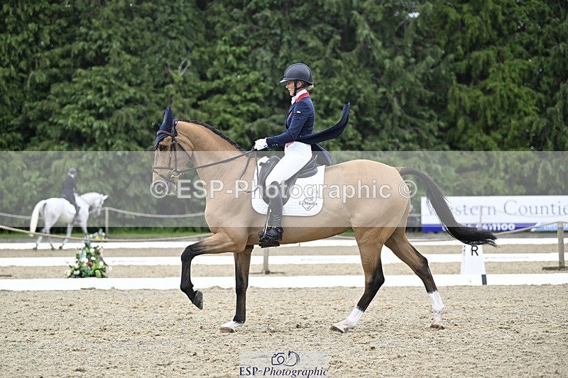 000101-200634-04066 - 418-REHY_DJ-Yasmin_Ingham