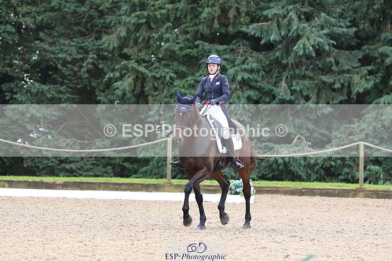 241024-115749-01950 - 055-Ellie.Fredericks-UPPER.CLASS.BRIT